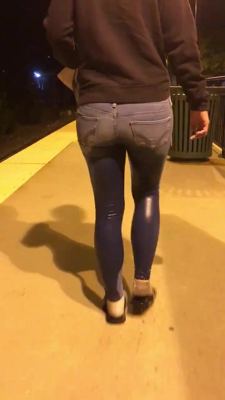 lesbian straight seduction