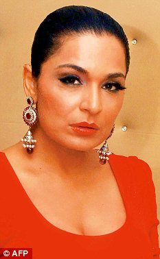 crystal waldon recommends meera xxx video pic