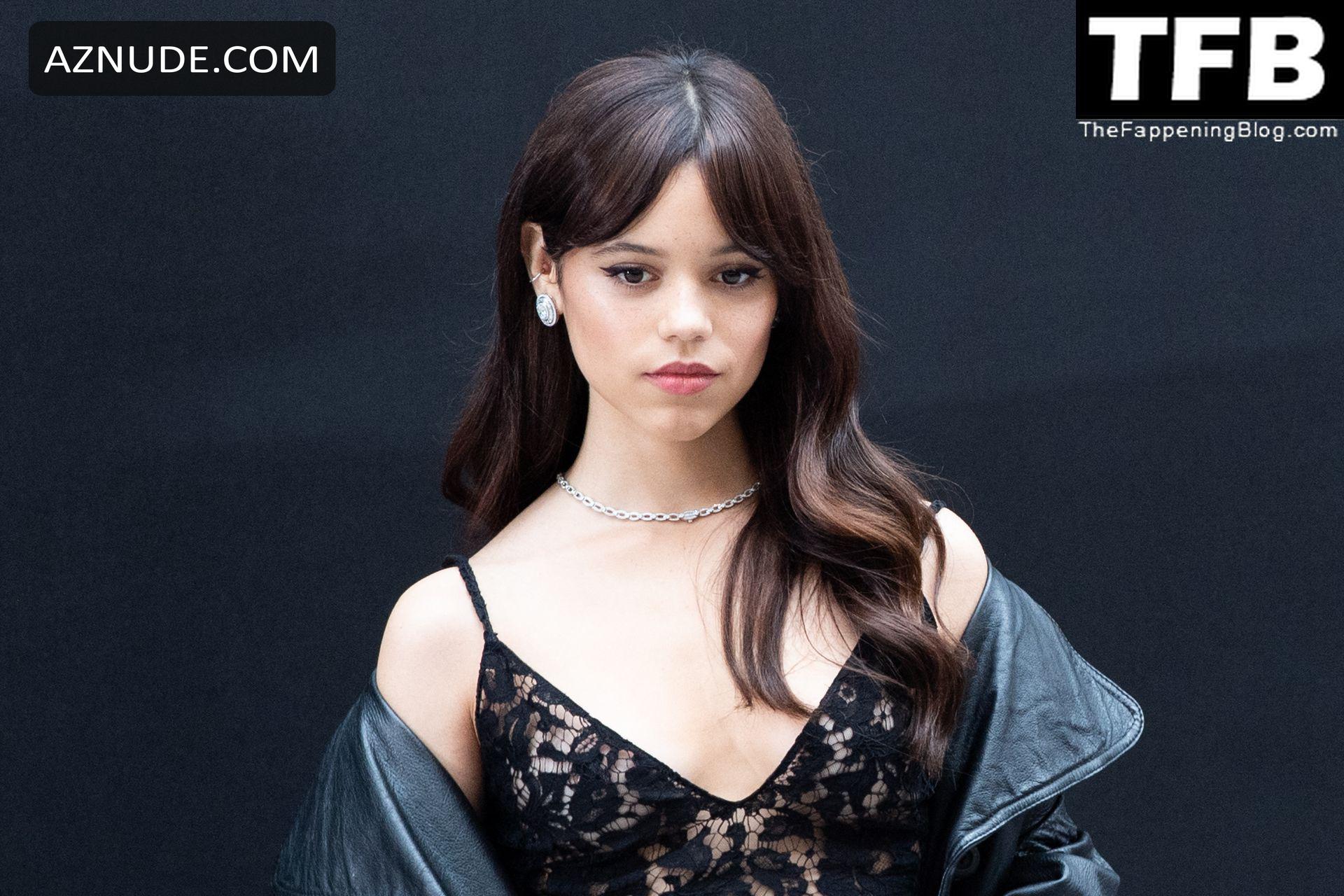 carolyn schneider recommends Jenna Ortega Sexy Moments
