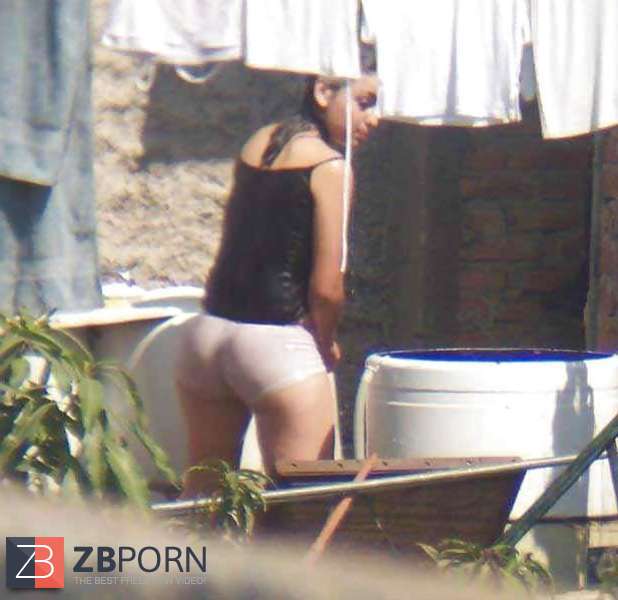 donna sizer like spying on naked neighbor photo angela syverson recommends spying on naked neighbor pic