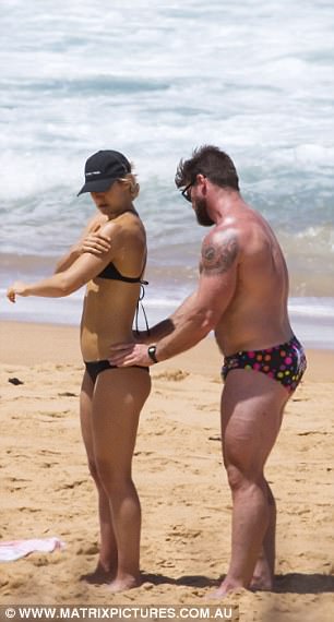 aicris brazoban recommends Amateur Nude Beach