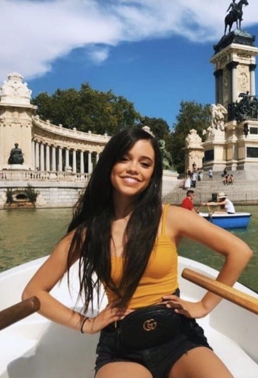 jenna ortega hottest moments - diego sans and tobias lesbian seduced by older woman