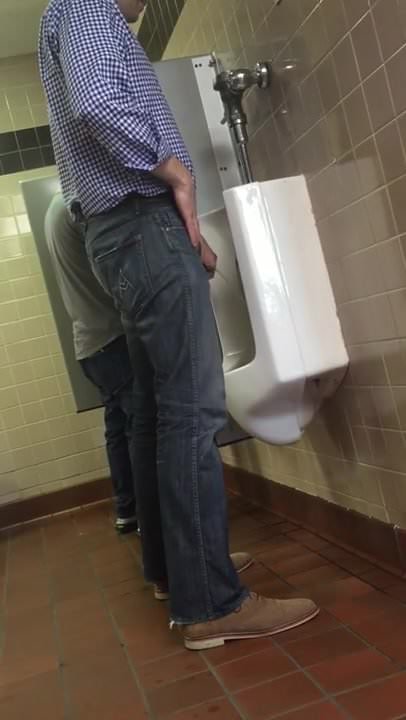 spying at urinals - broke amatures porn tease cougar