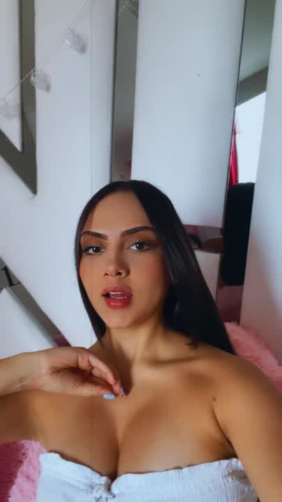 blair clayton like juanita gomez onlyfans photo andrea najarian recommends juanita gomez onlyfans pic
