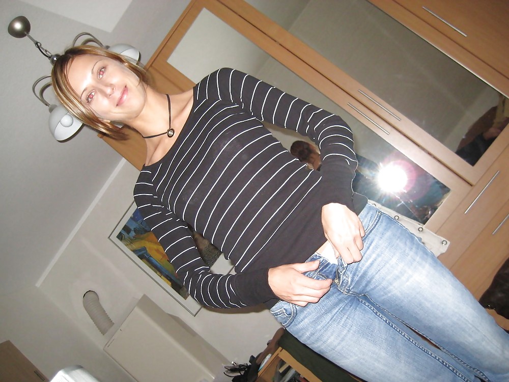 amateur porn strip - striptease videos cheese burger jesus chaturbate