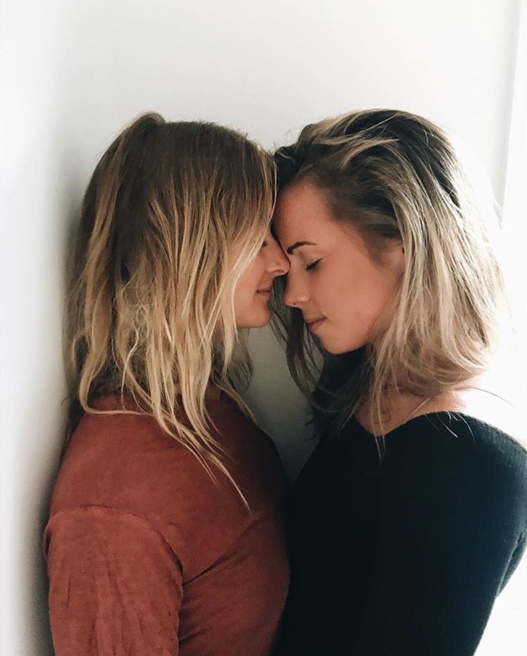 skinny lesbians tribbing - porche lynn emo gay porm