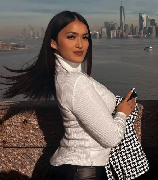 nia bleu - hen tai futa most beautiful pussy in the world