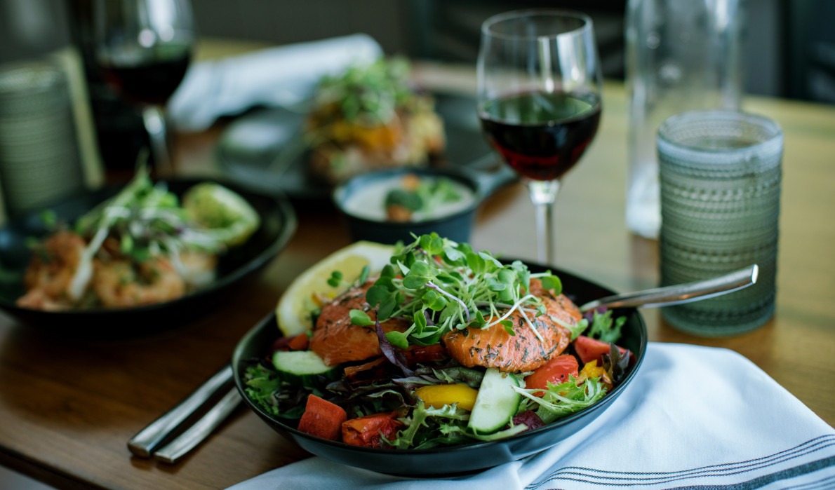 anna molen like fingered in restaurant photo barbara wahlstrom recommends fingered in restaurant pic