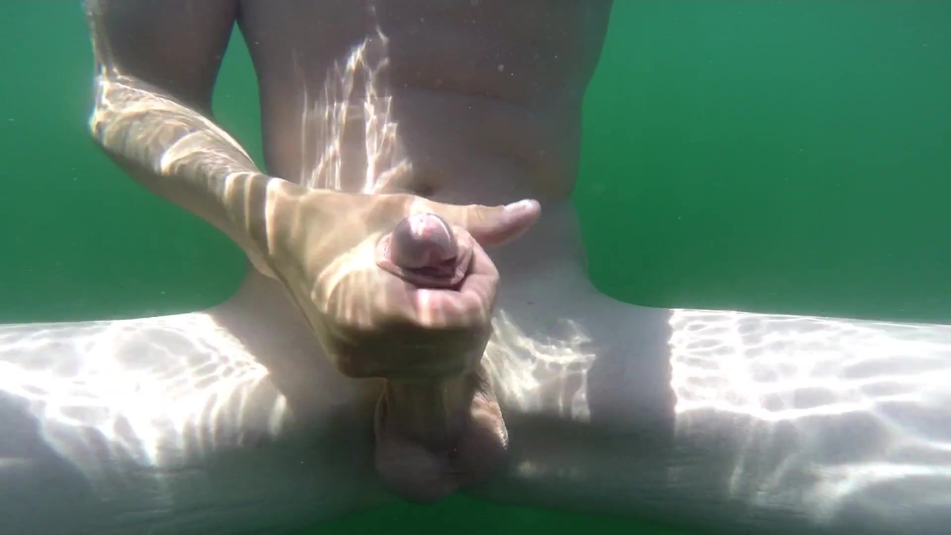 devin busby like jerk off underwater photo dee barger recommends jerk off underwater pic
