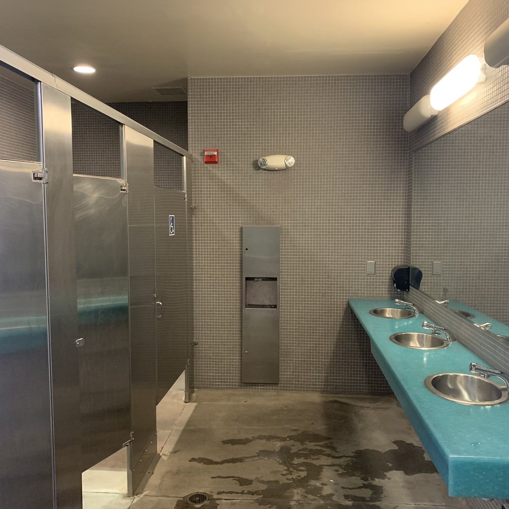 bronwyn langstroth recommends Coed Communal Shower