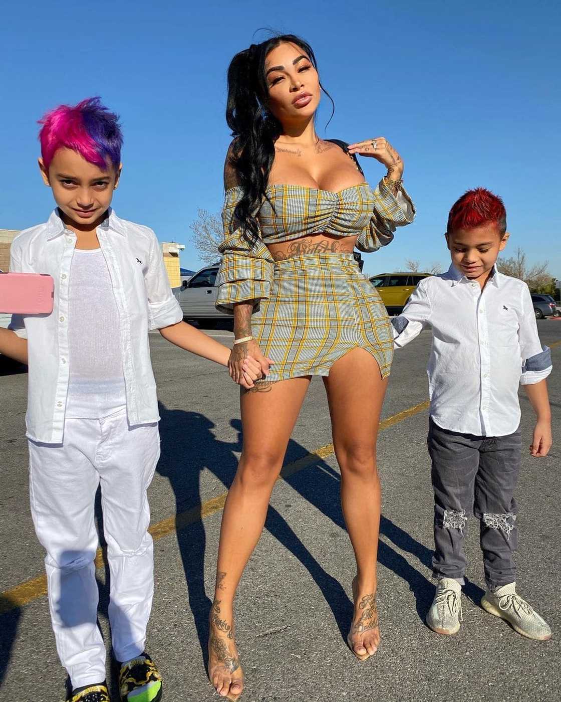Taylor hayes porn star sex chinese Brittanya Razavi Xxx women twerking