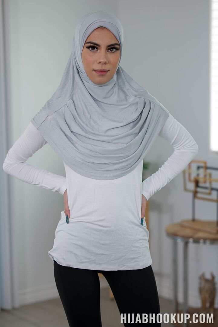 brenda mallard recommends Pornstar In Hijab
