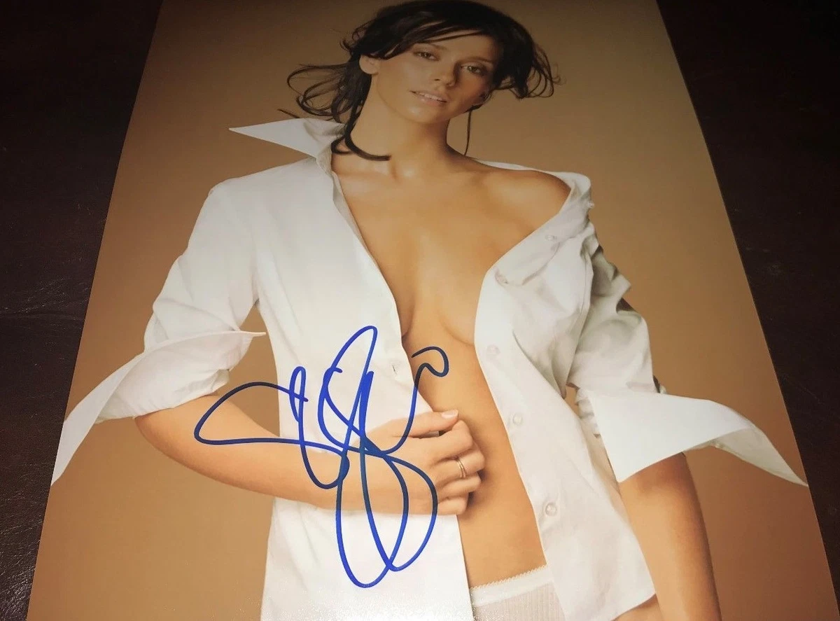armando gaitan like jennifer love hewitt topless photo arvin ong recommends jennifer love hewitt topless pic