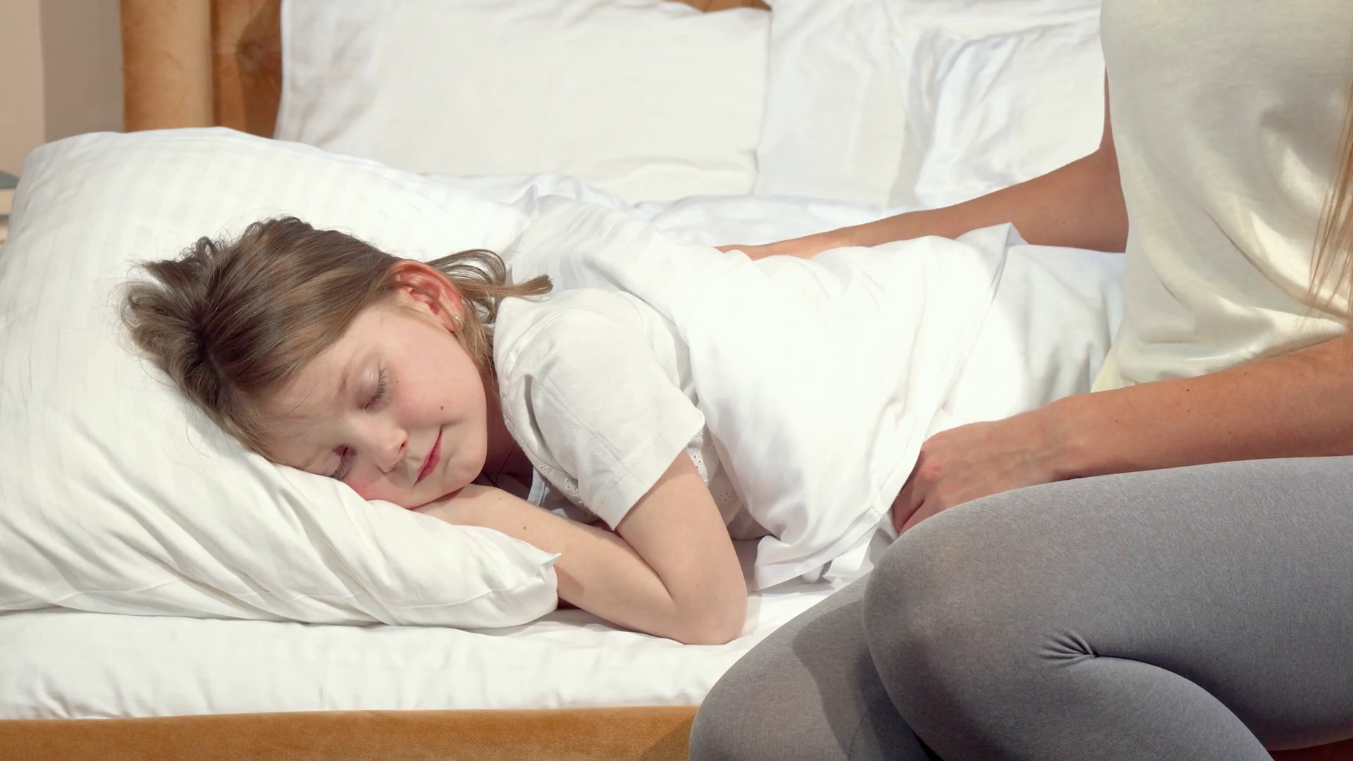 mother son voyeur - unconscious girl fucked blowjob by teacher
