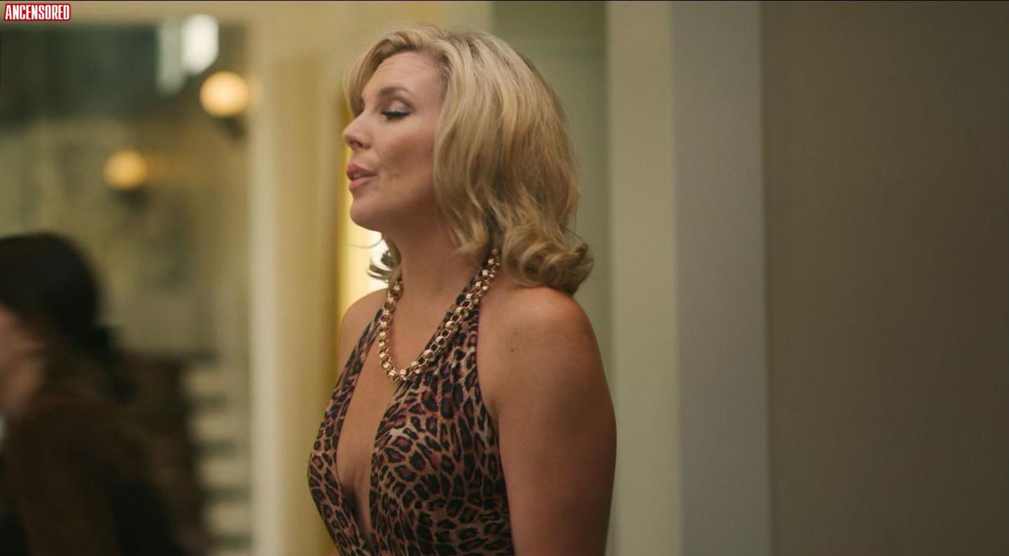 aditya tanwar recommends june diane raphael naked pic