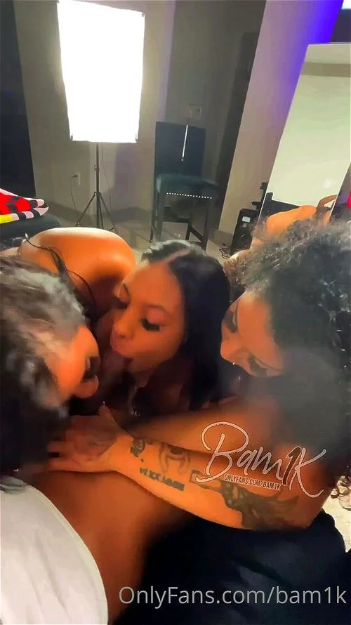 chris sand recommends Thots Onlyfans