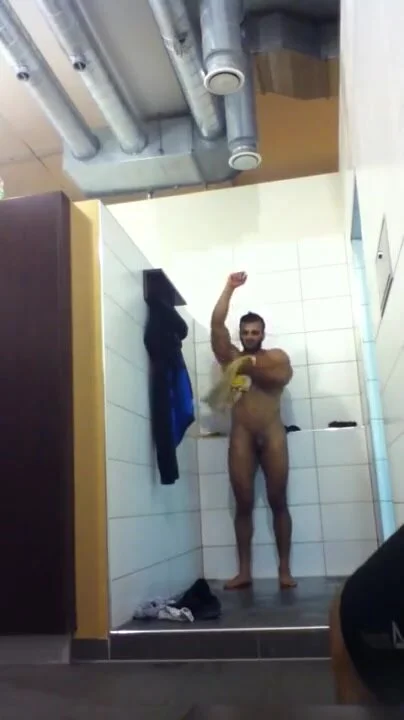 daniel pendergraft recommends lockerroom spycam pic
