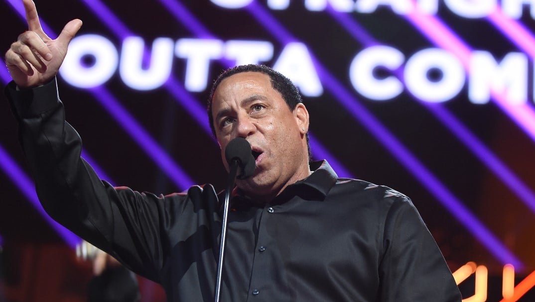 cam hopkins like j yella photo chin kiat recommends j yella pic