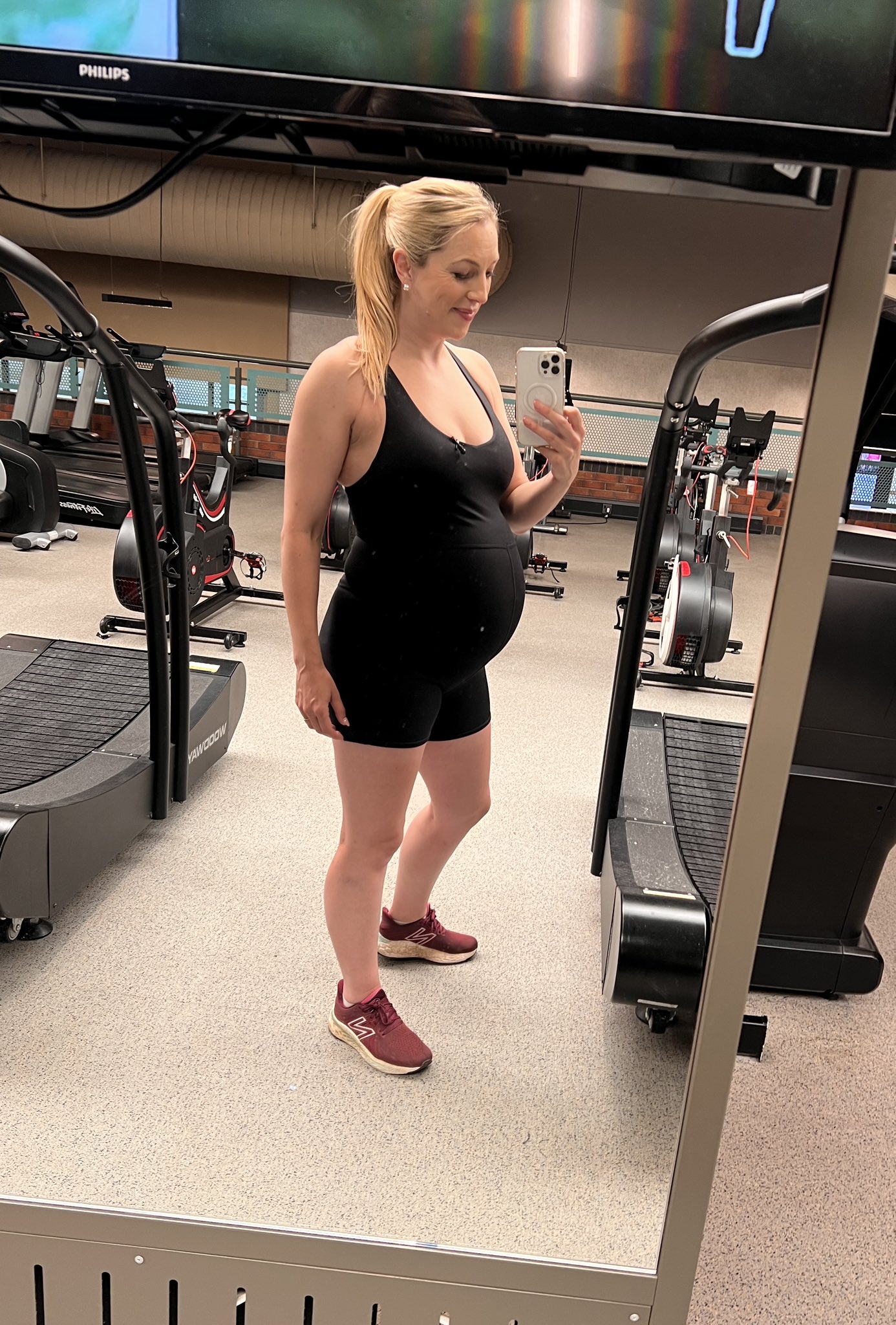 Best of donisha burgess's gallery kali leaked darrell poss add photo fit blonde bbc