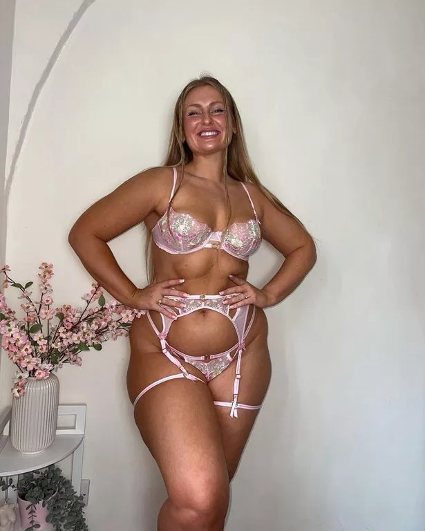 dina lennon recommends mature floppy tits braun buffel add mature floppy tits photo