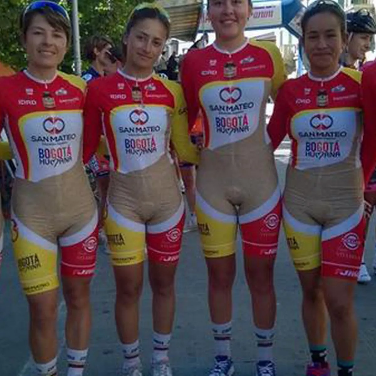 billy kitchen recommends Bare Camel Toe