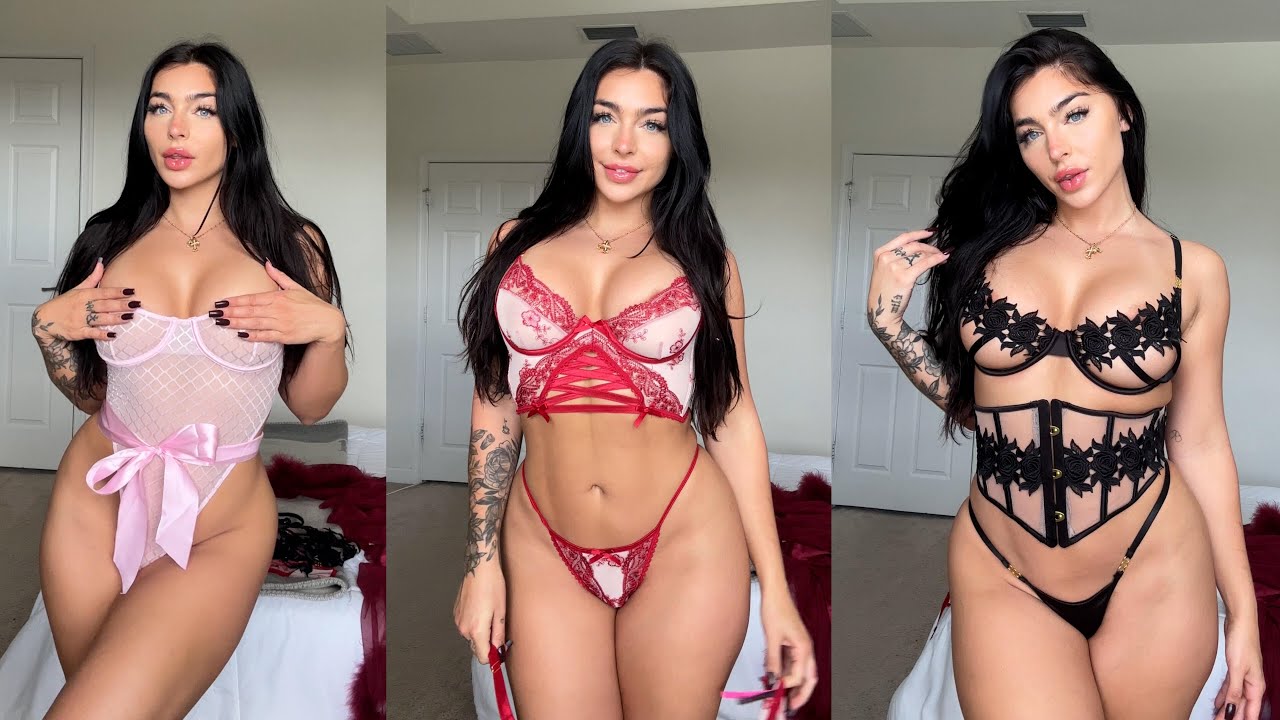 emily rinaudo sexy flash enjoyed emily rinaudo sexy