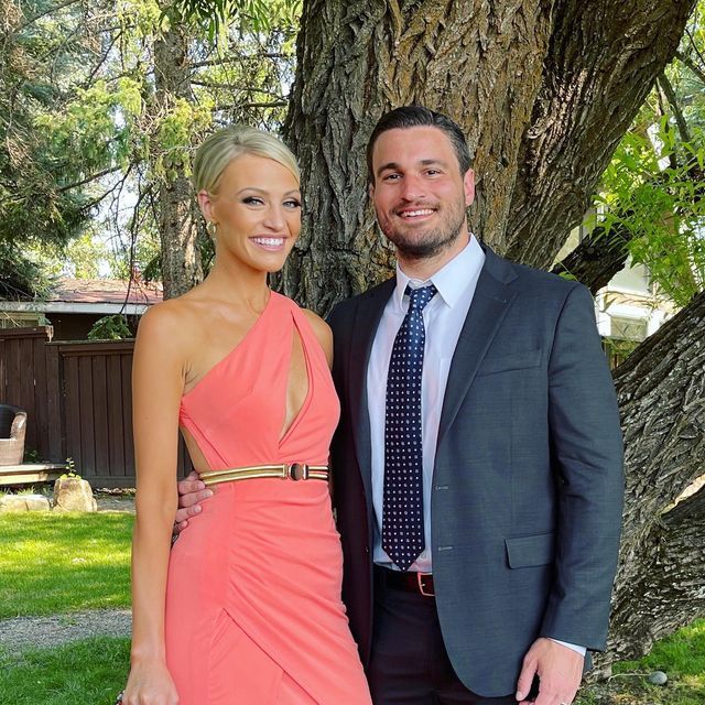 arnold te like carley shimkus hot photo carol harding recommends carley shimkus hot pic