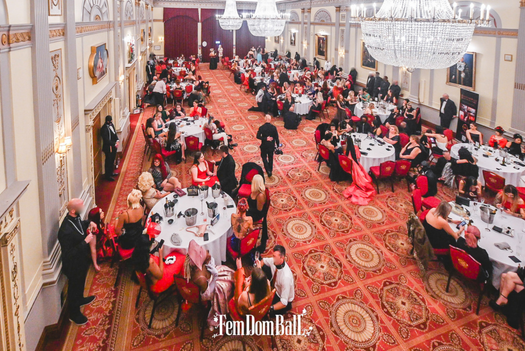 crab house like fem dom ball photo bret guepet recommends fem dom ball pic