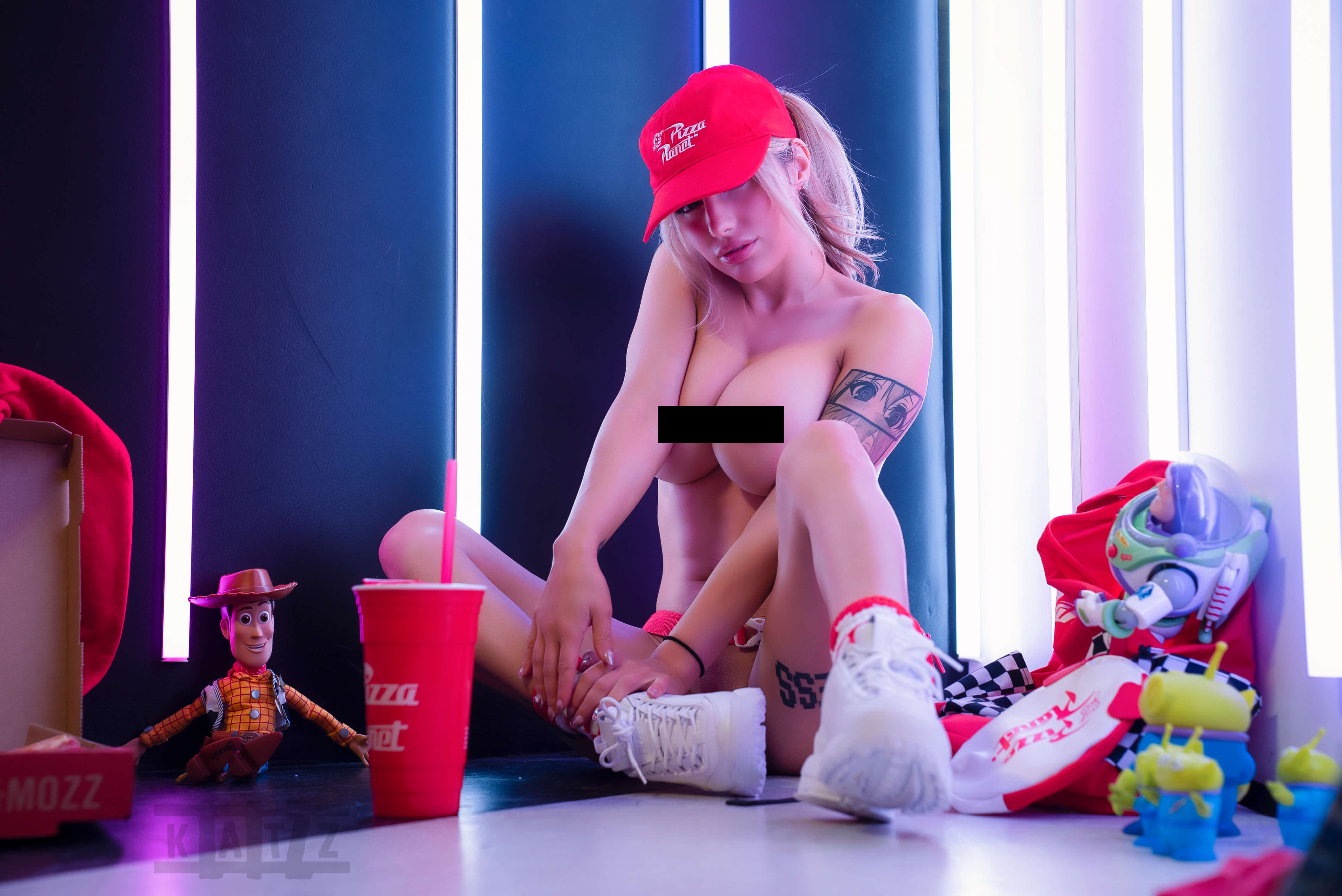 dana dagostino share liz katz nsfw photos