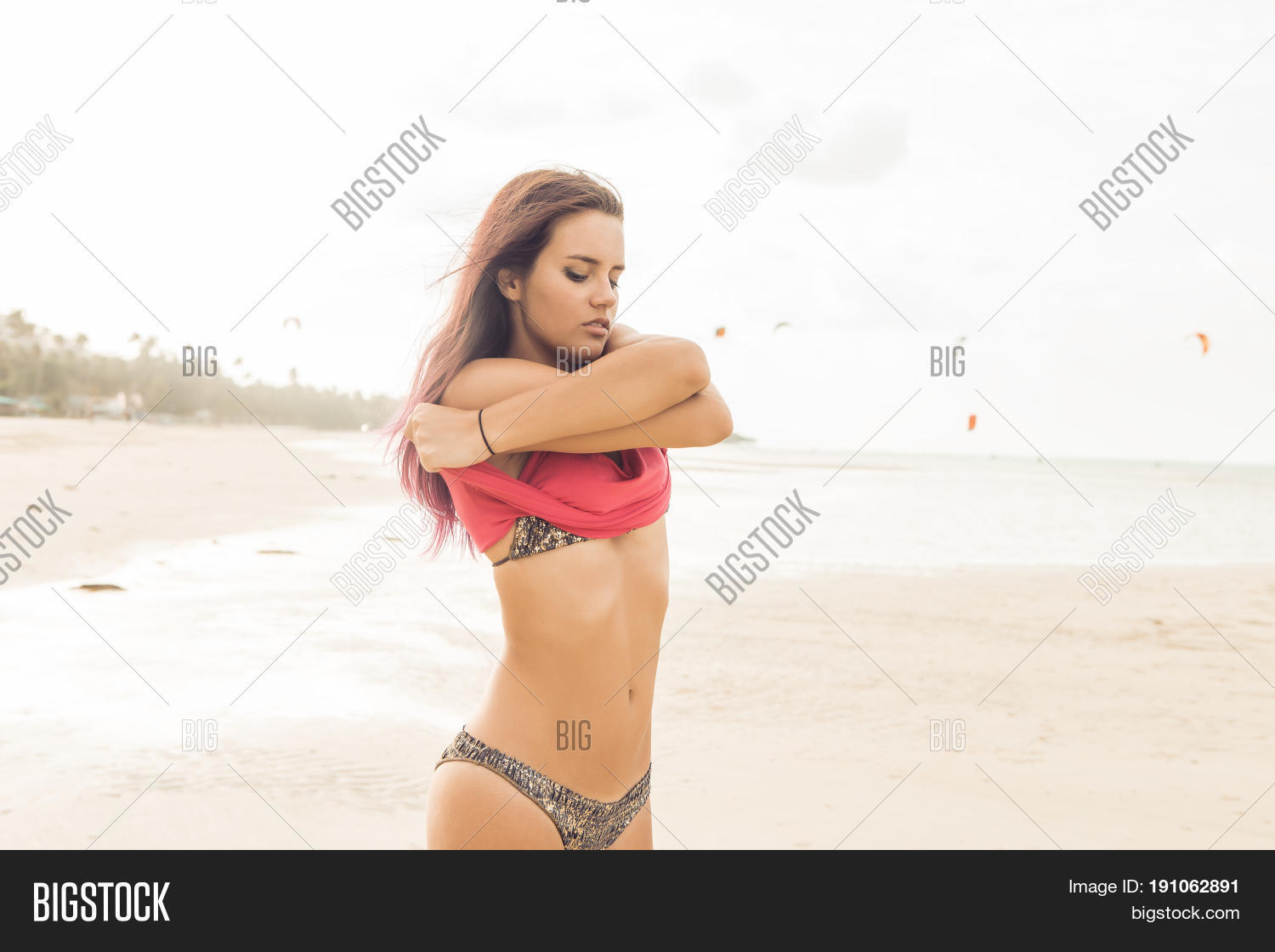 derek mckeon like beautiful women undressing photo courtney e thompson recommends beautiful women undressing pic