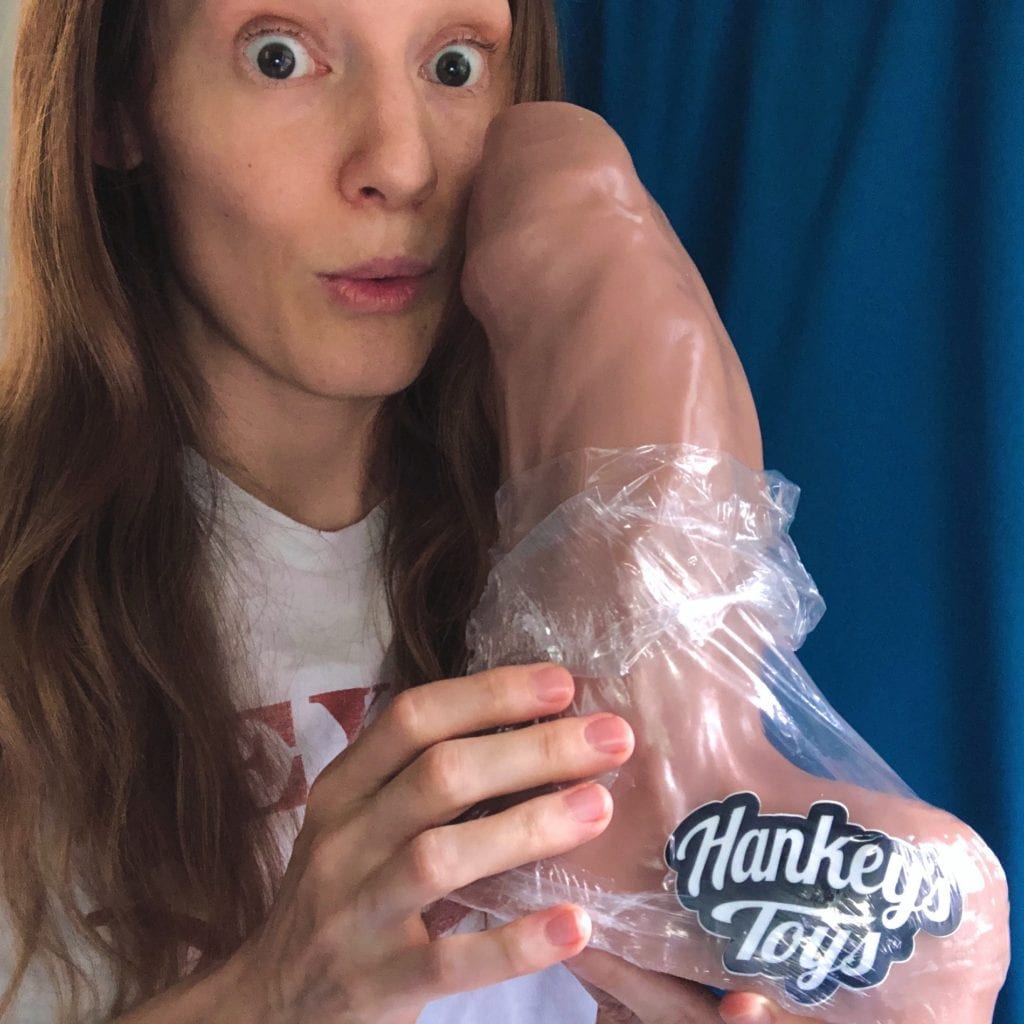 carol bakersmith recommends goliath dildo pic