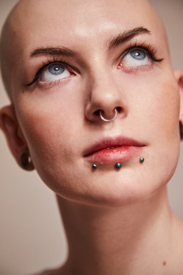 alex tuholsky share amber rayn