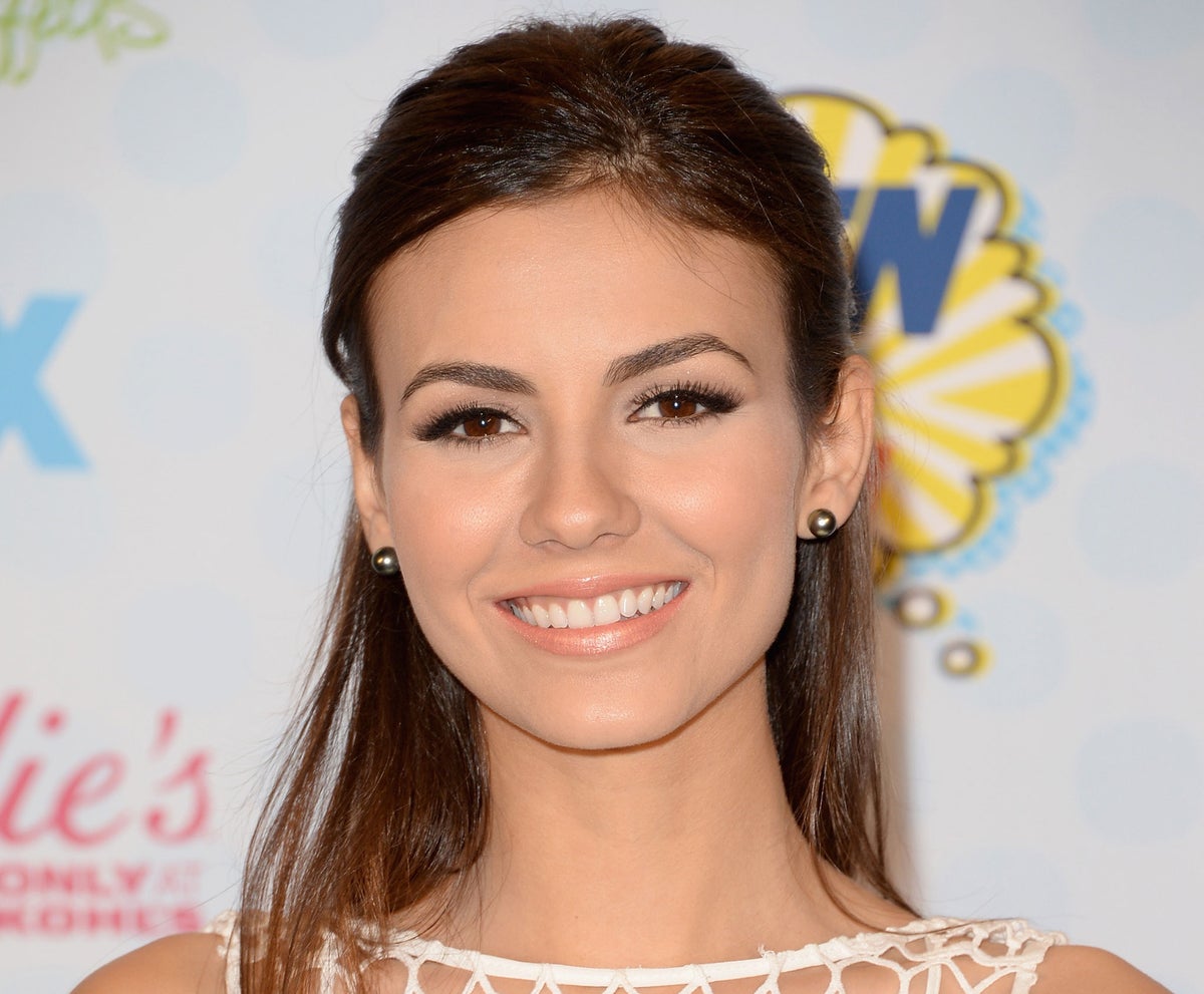 carine adams like victoria justice pron photo amy cheetham recommends victoria justice pron pic