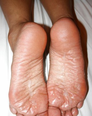 david jauregui recommends cummy soles amanda kingan add cummy soles photo
