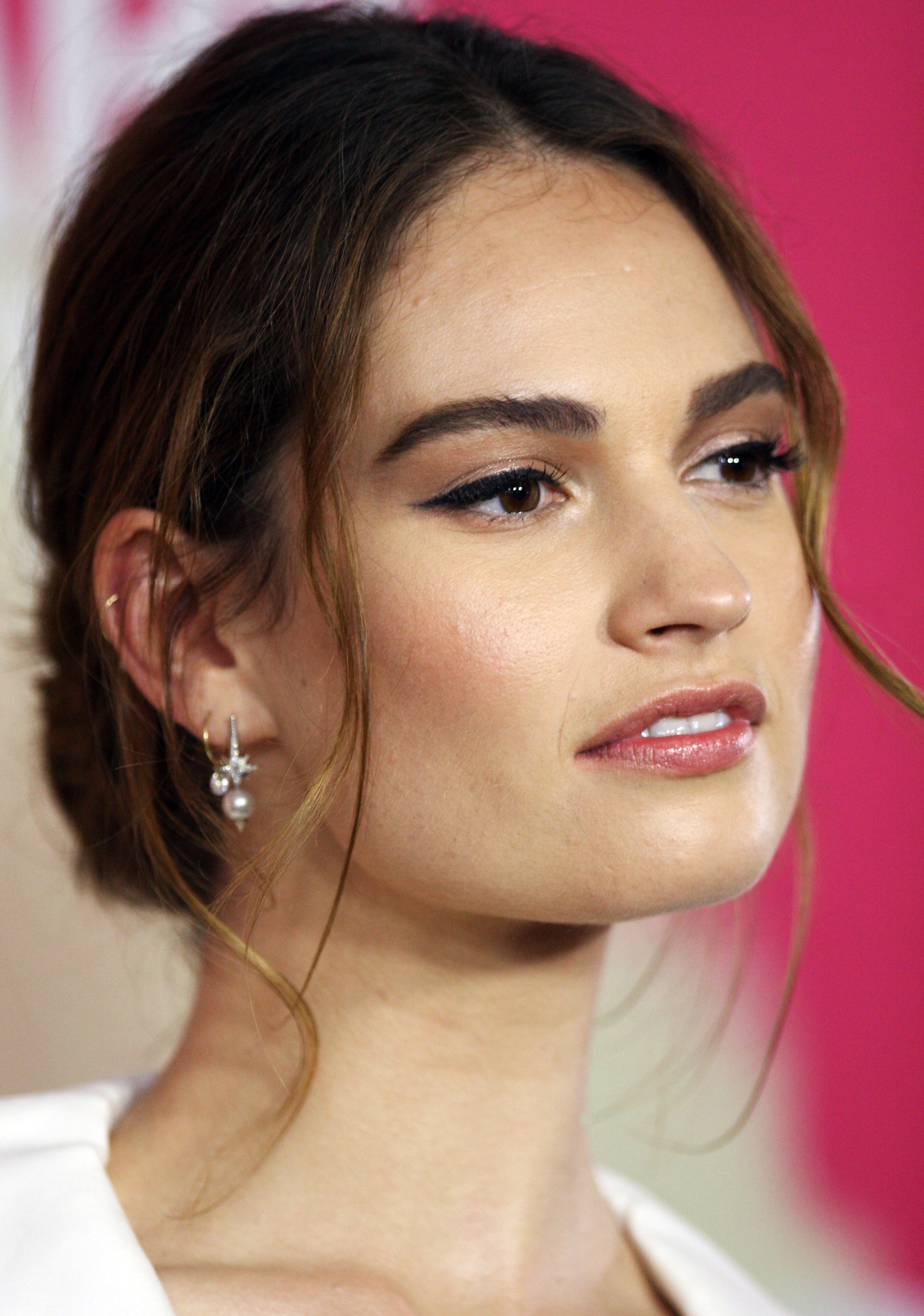 lilly james dp chat erotikk lilly james dp