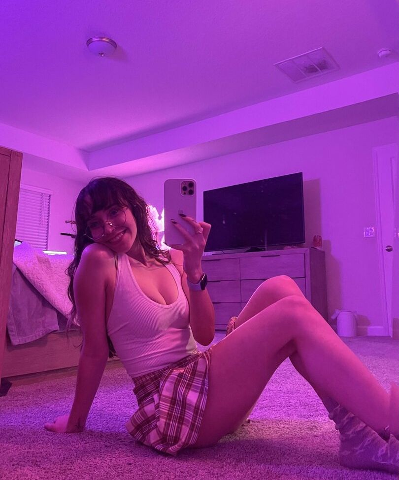 catlyn crespo nude - swimsuit voyeur naked women french