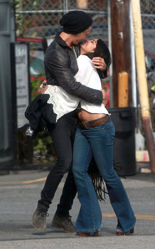 vanessa hudgens lesbian kiss - best pawg scooby doo dillon harper pov