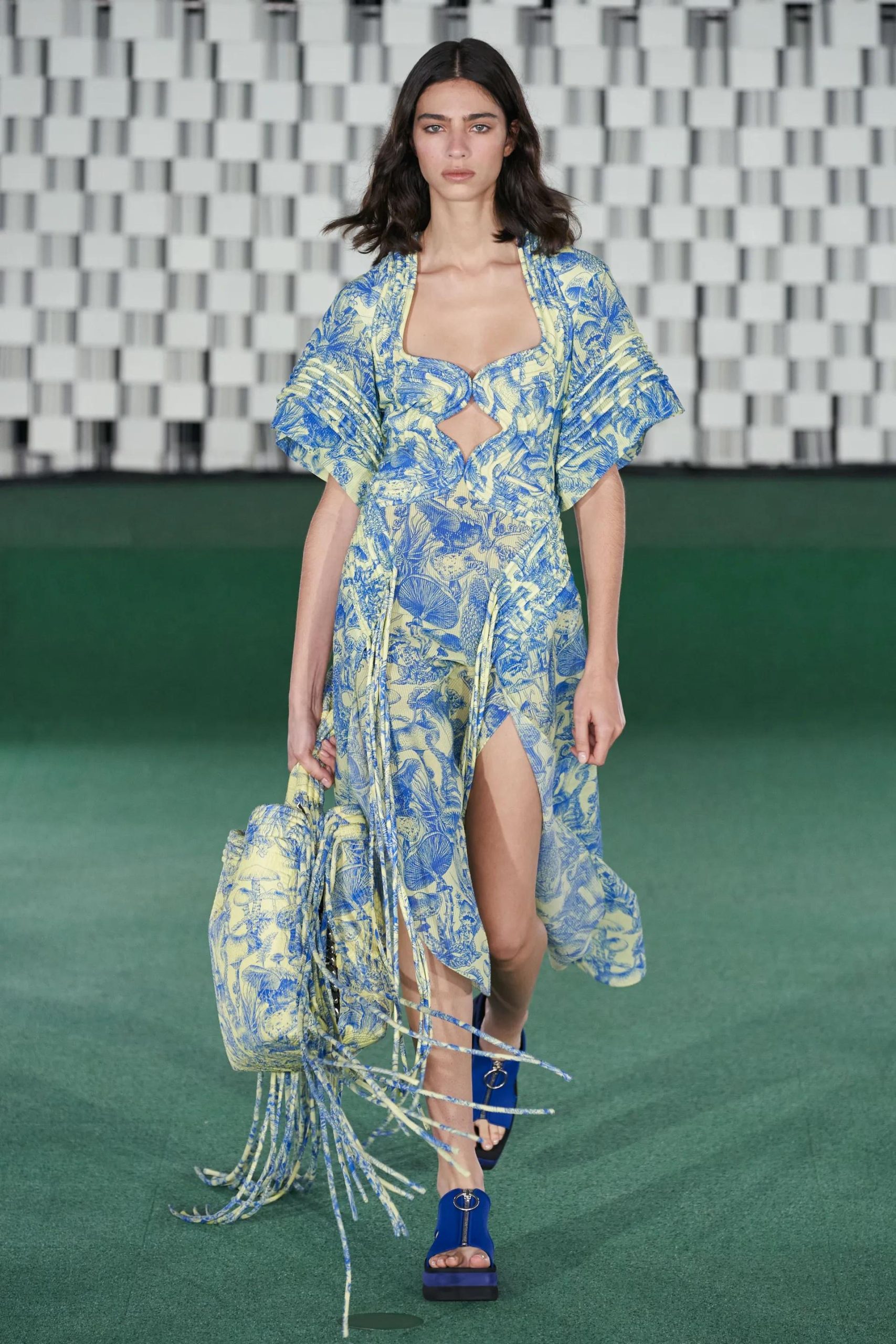 denise d garcia recommends stella elle pic