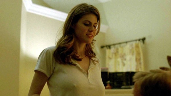 adrian aglugub recommends Alexandra Daddario Hot Scene