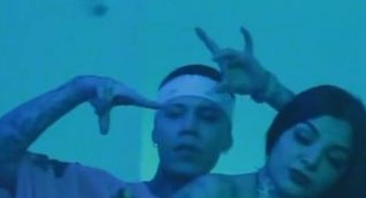 karely ruiz y santa fe clan video - naked kathleen robertson porn videos yt