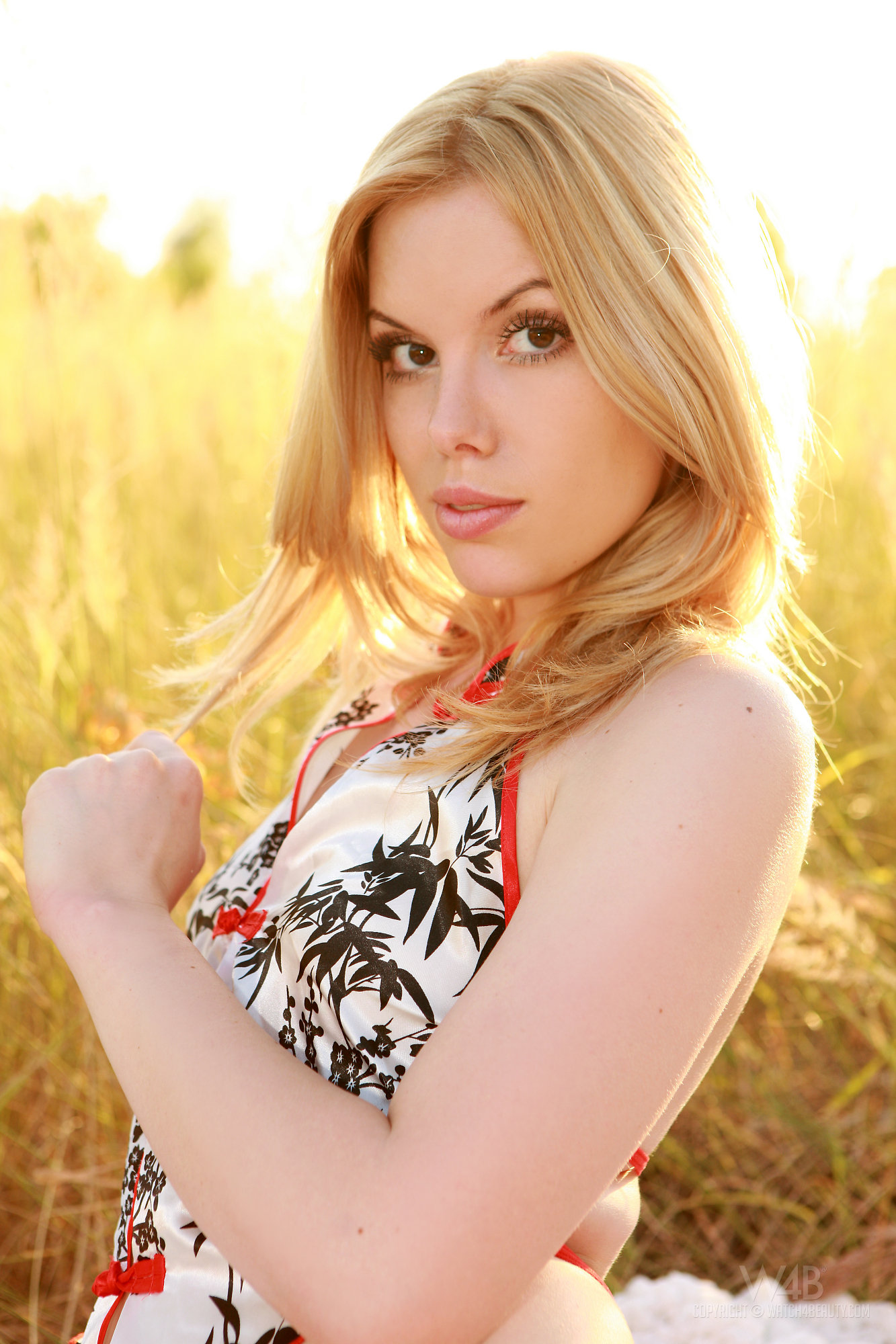 Best of dennis groom's gallery naked wakeboarding amanda jo bennett add photo kala ferard