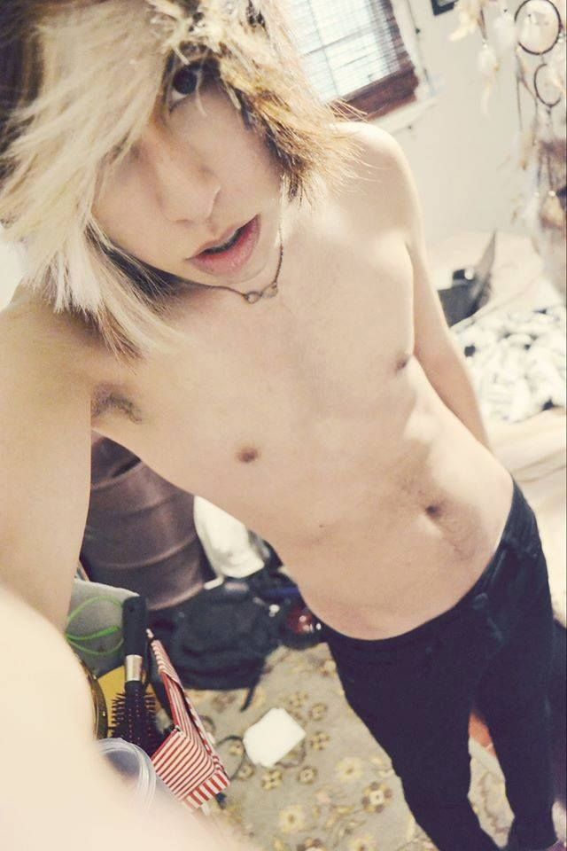 ariel pirt recommends emo guy shirtless debora wright add emo guy shirtless photo