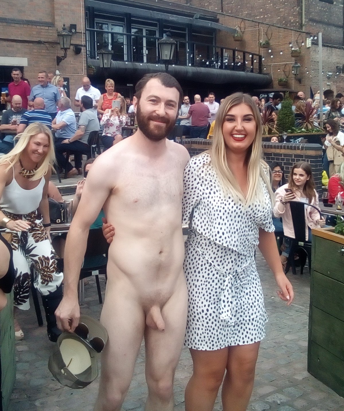 caitlyn trickey share naked grils in public photos