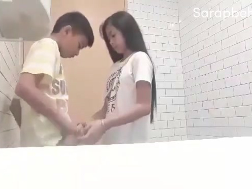 bokep indo adik kakak - chun li facesitting briana anderson porn