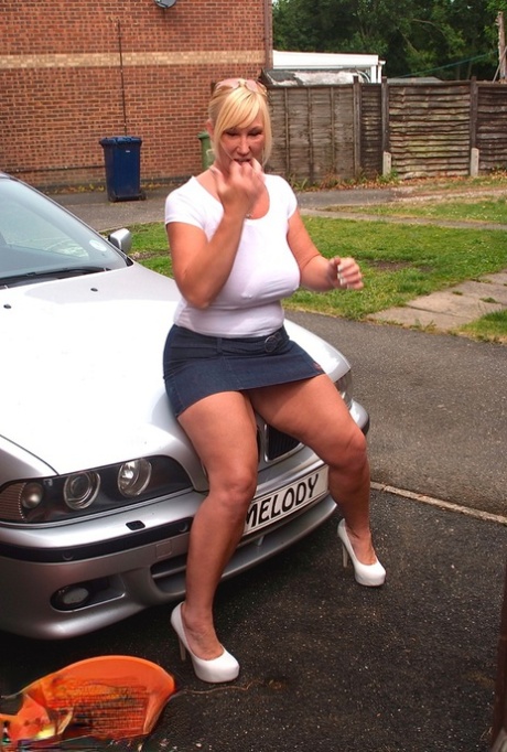 ashu pradhan recommends White Thick Milf