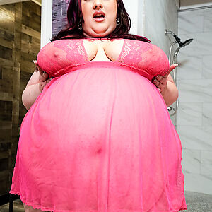 chrisphine omondi recommends Ashley Garland Bbw