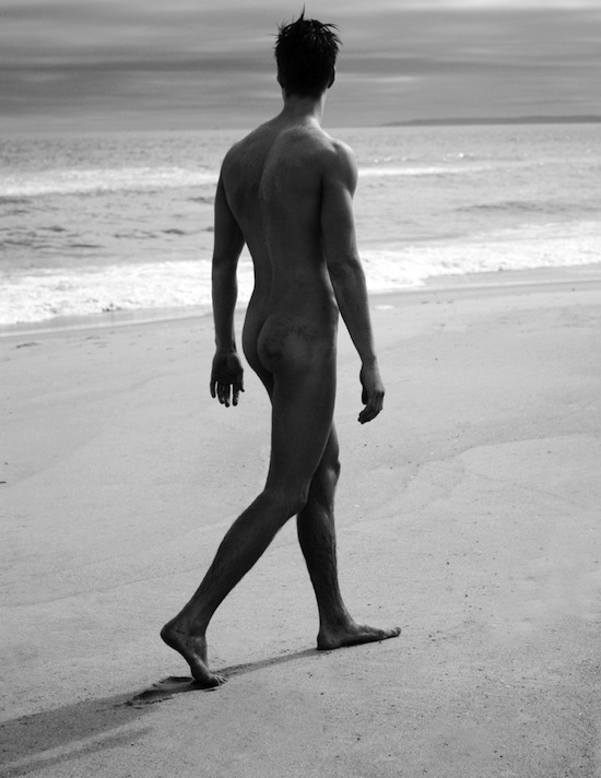 allie casey recommends Naked Beach Selfies