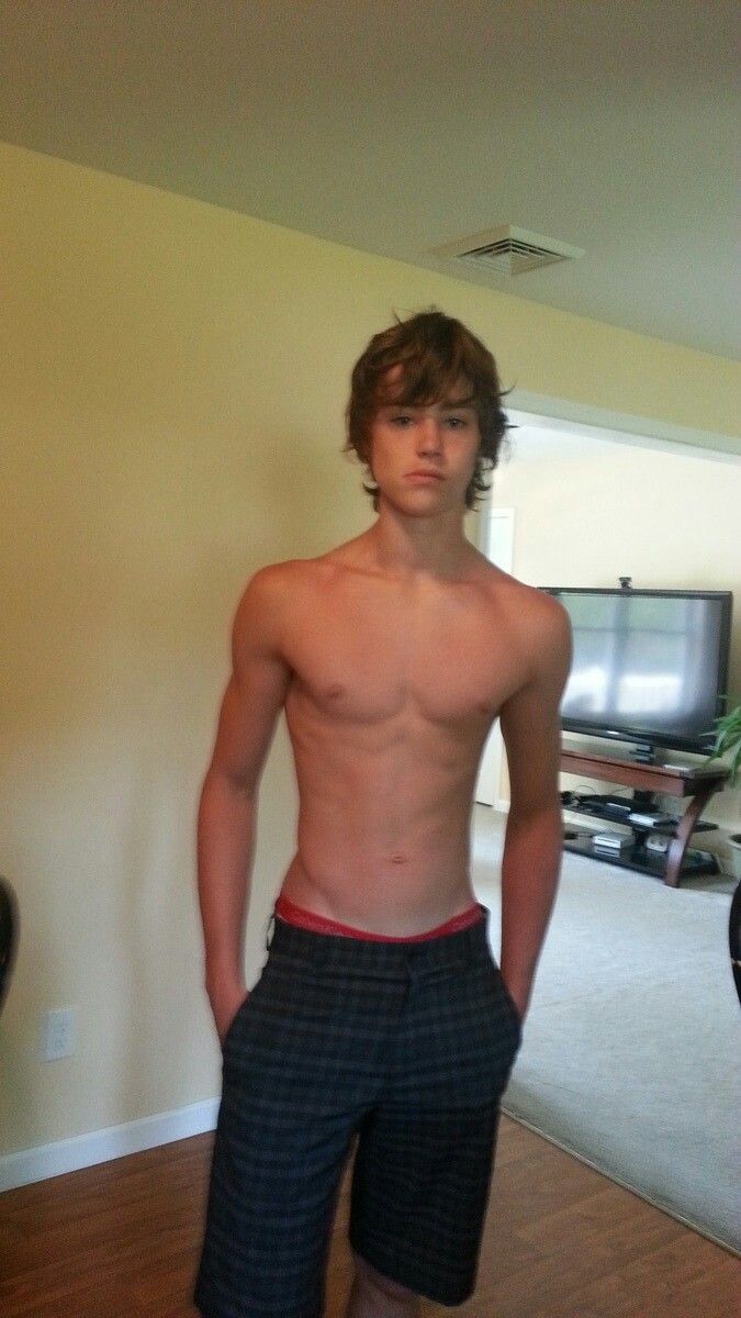 well hung twinks - pantyhose sextube sweet ginger cam