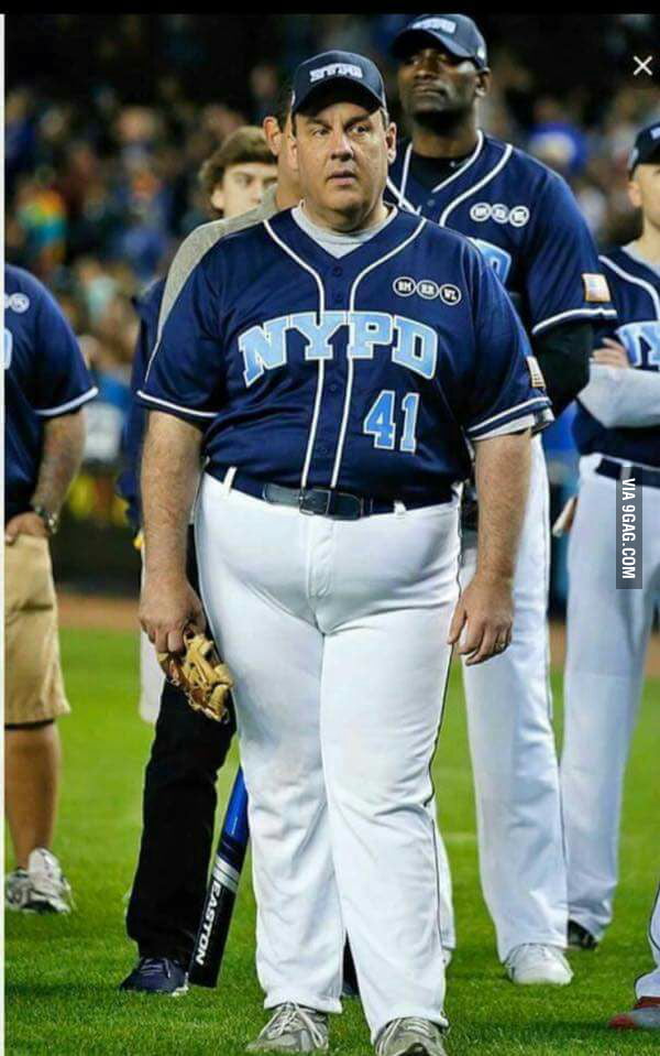 alay raza recommends Softball Cameltoe