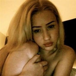 dennis doloso like hot celeb sextapes photo christy golder recommends hot celeb sextapes pic